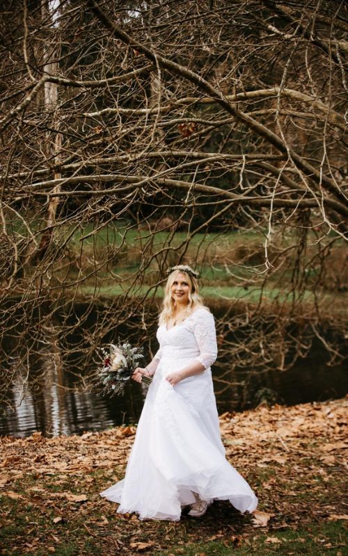 Tegan in her stunning Wedding Dress